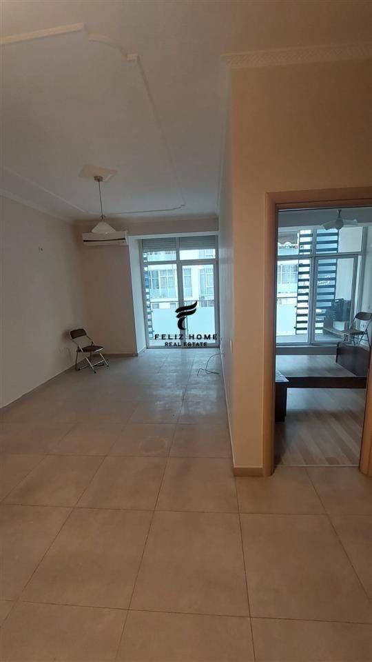 AMBIENT BIZNESI ME QERA 1+1 KOMUNA E PARISIT 670 EURO