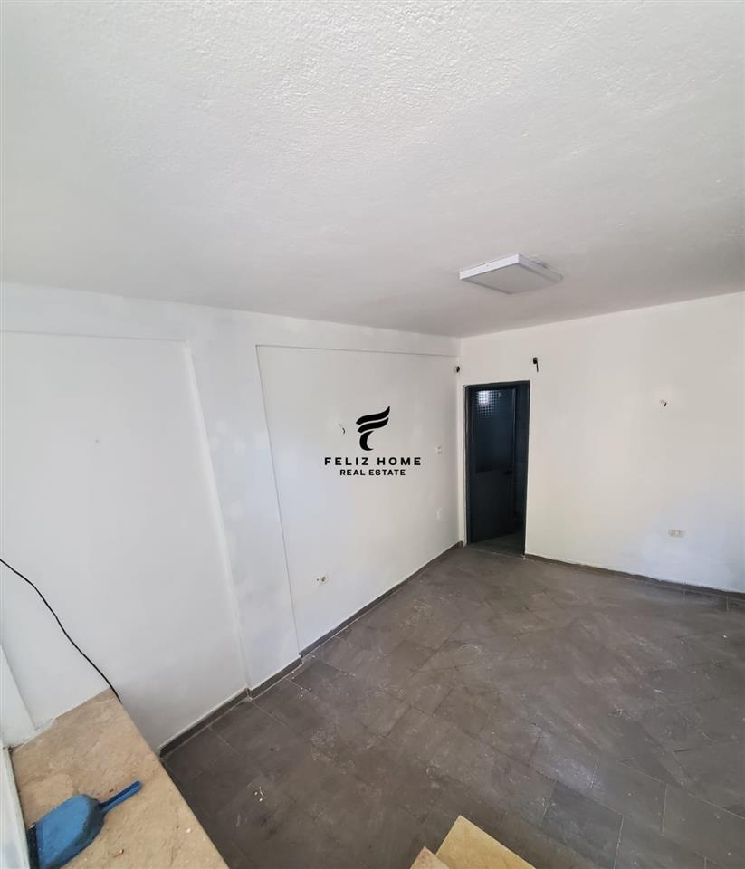 AMBIENT BIZNESI ME QERA 50 M2 QYTET STUDENTI