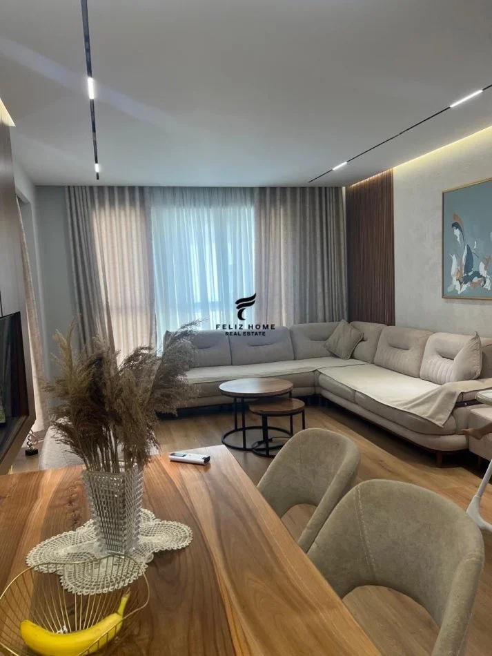 Tirane, jepet me qera apartament 2+1 Kati 6, 100 m² 1.000 € (DON BOSKO)