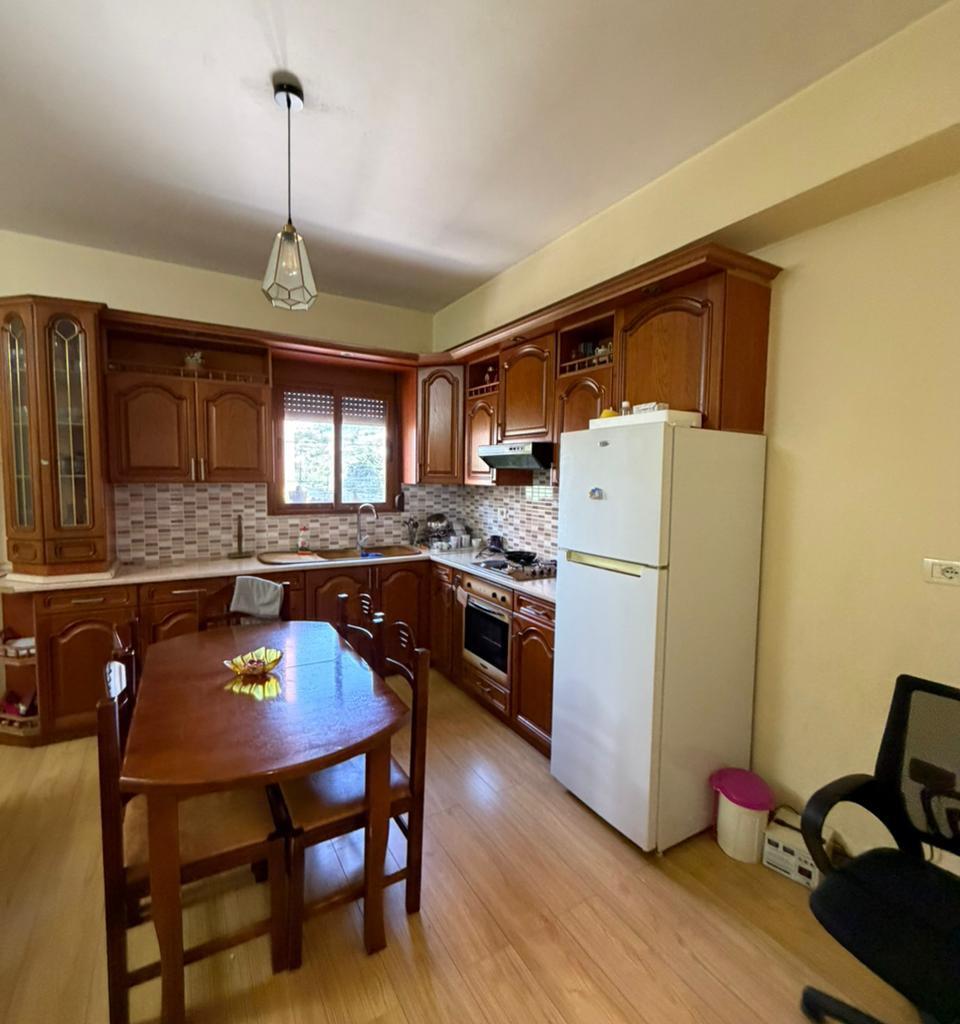 ✨ JEPET ME QIRA APARTAMENT 3+1+2 NË ASTIR ✨🏡