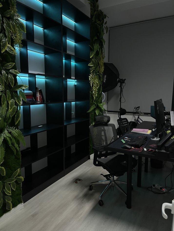 ZYRE ME QERA 35 M2 21 DHJETORI 300 EURO