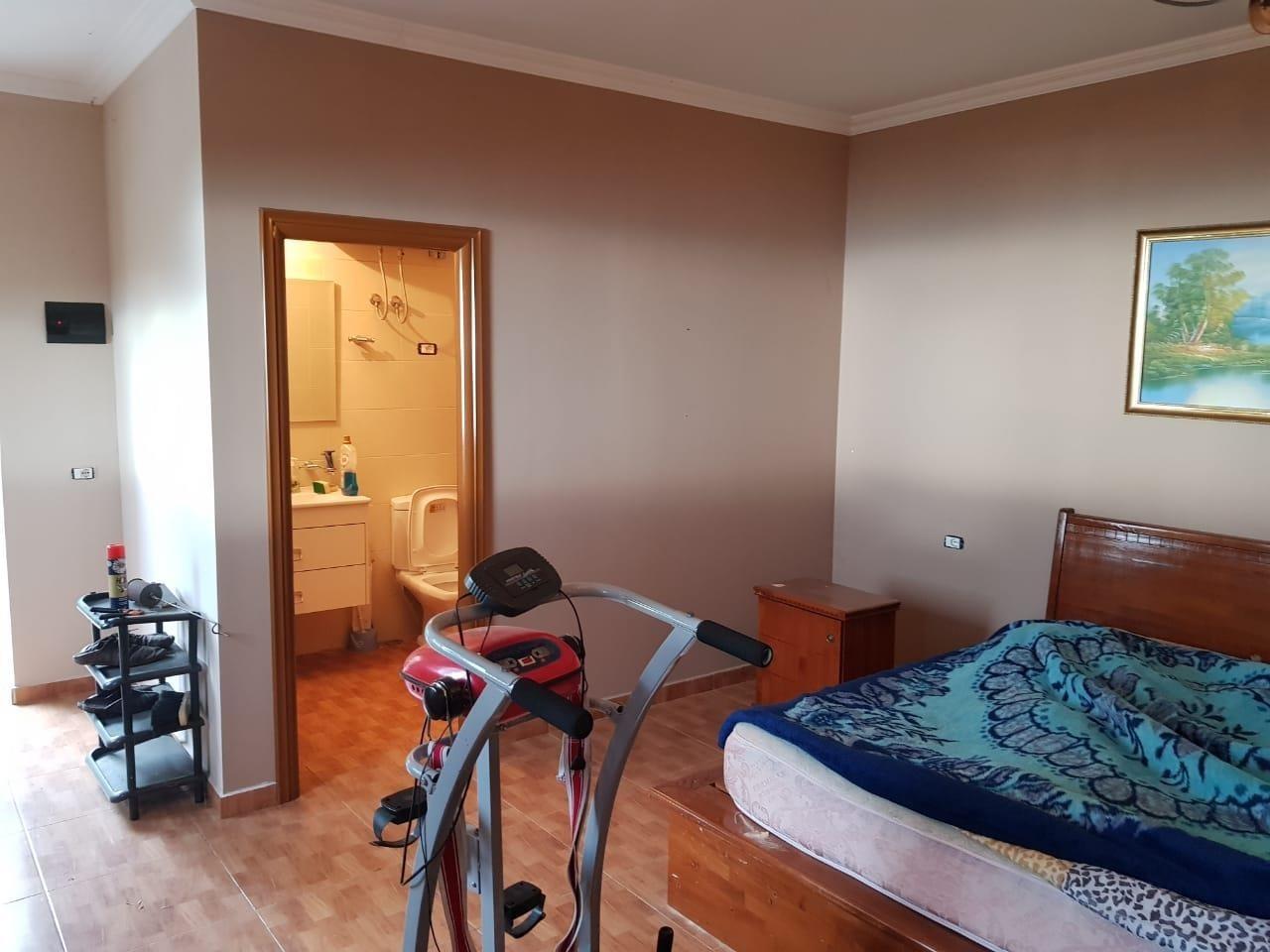 Shiten 2 vila 2-katëshe në Godolesh, Elbasan.
