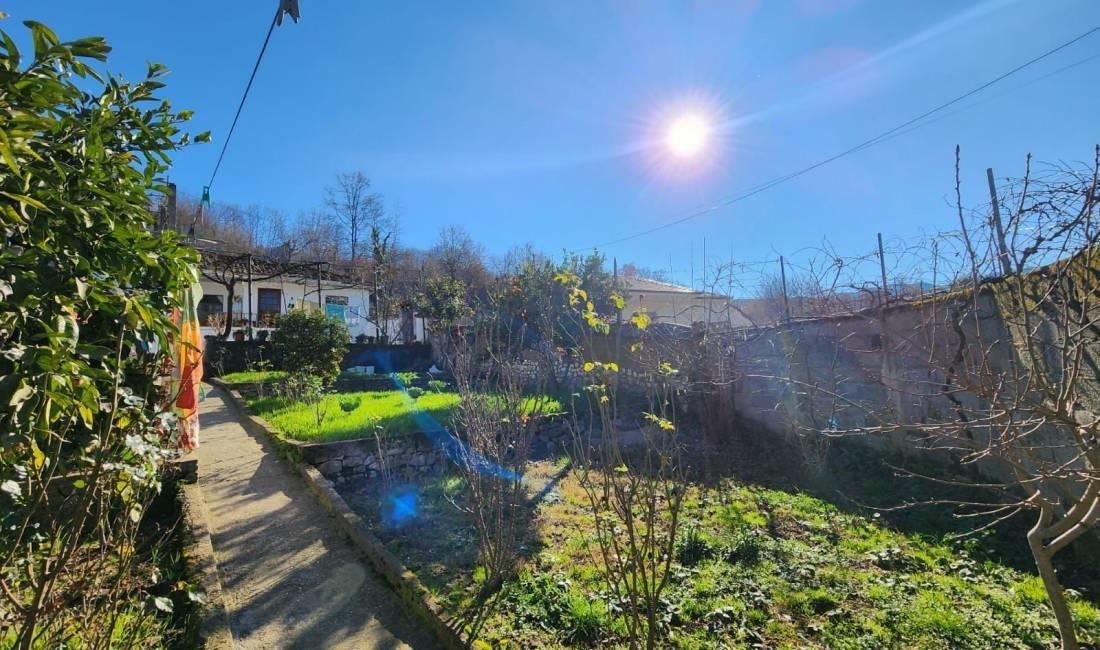 Vendita: Casa + Terreno 3+1+2wc **a IBË in Basso