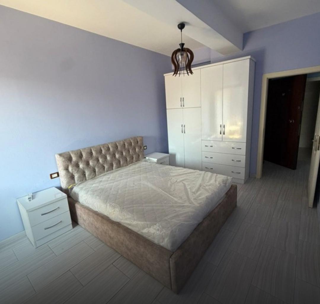 Apartament 1+1 Astir