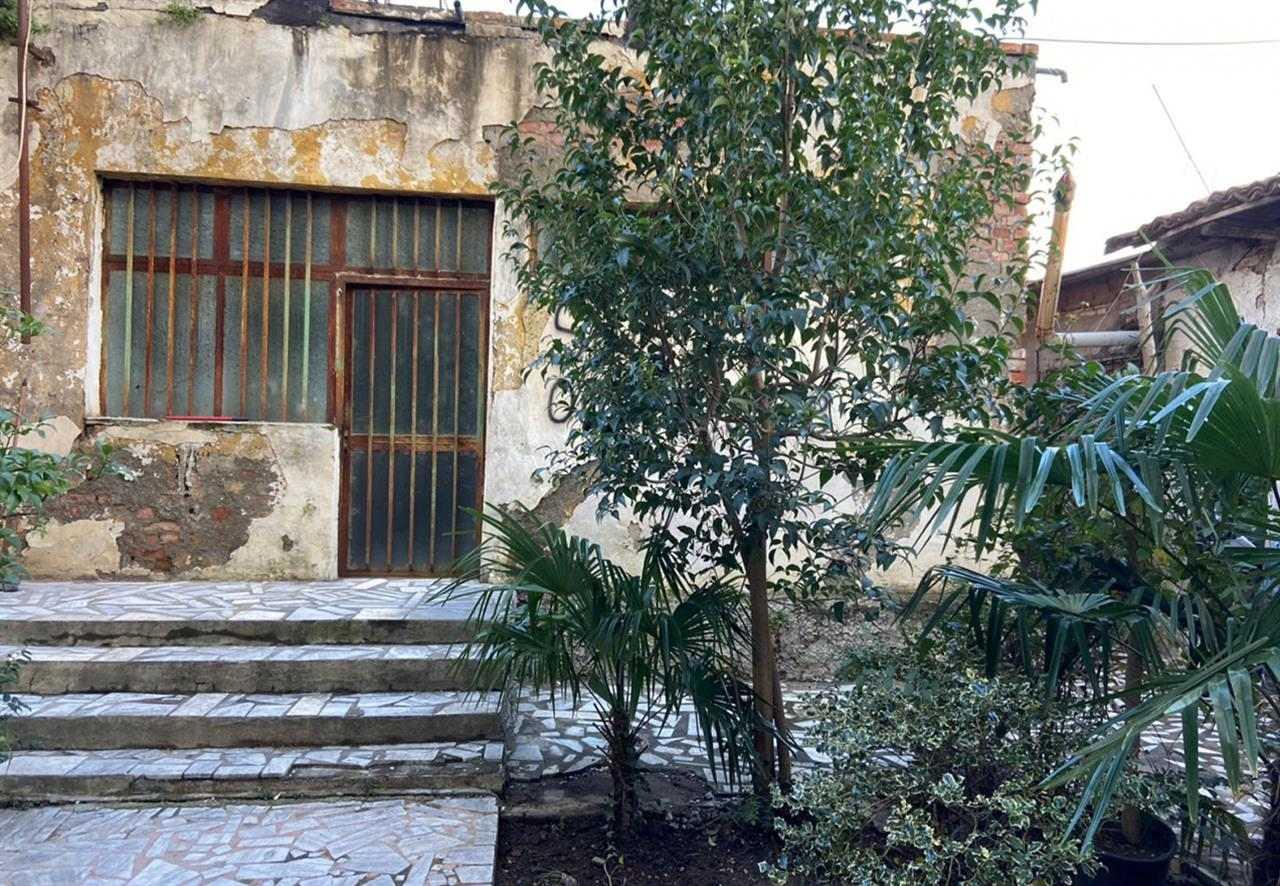 HOUSE + LAND FOR SALE IN 'DYLI HAXHIRE' NEIGHBORHOOD, ELBASAN