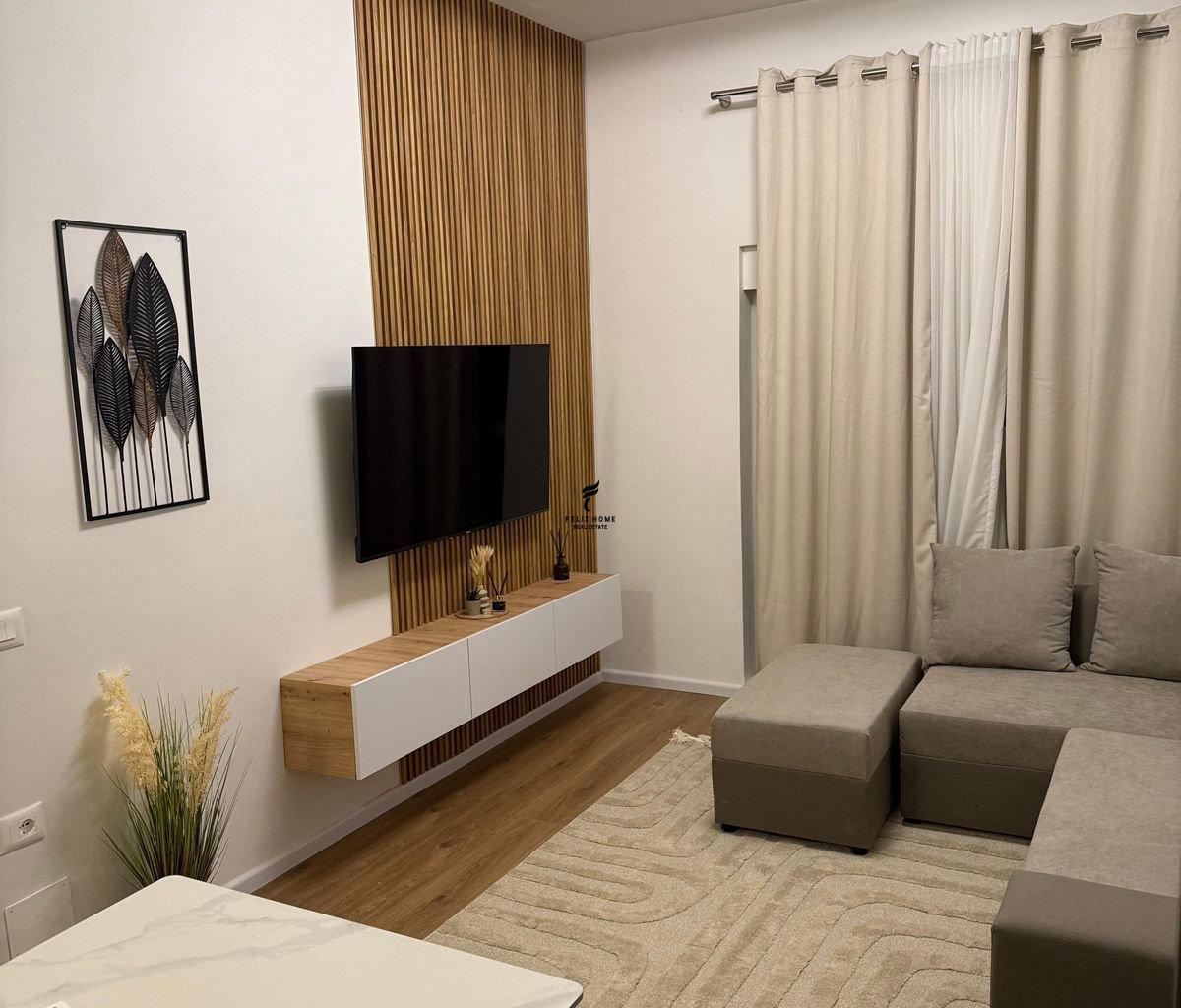 APARTAMENT ME QERA 1+1 ALI DEM 45.000 LEKE FH-72201