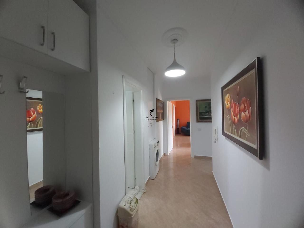 APPARTAMENTO CON QUADRILO 2+1, TREGU ELETTRICO 55.000 LEKE FH-72126