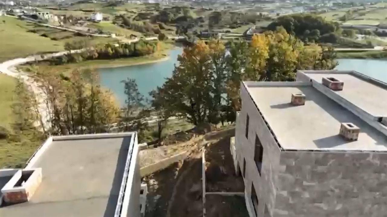 FOR SALE VILLA 660 M2 LAKE OF FARKES 1,200,000 EURO