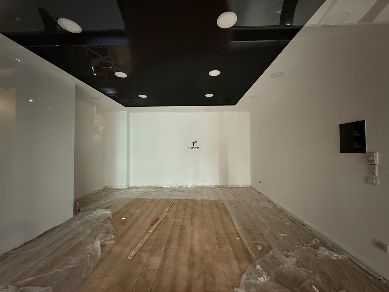 DYQAN ME QERA 35M2 RRUG ELBASANIT 800 EURO