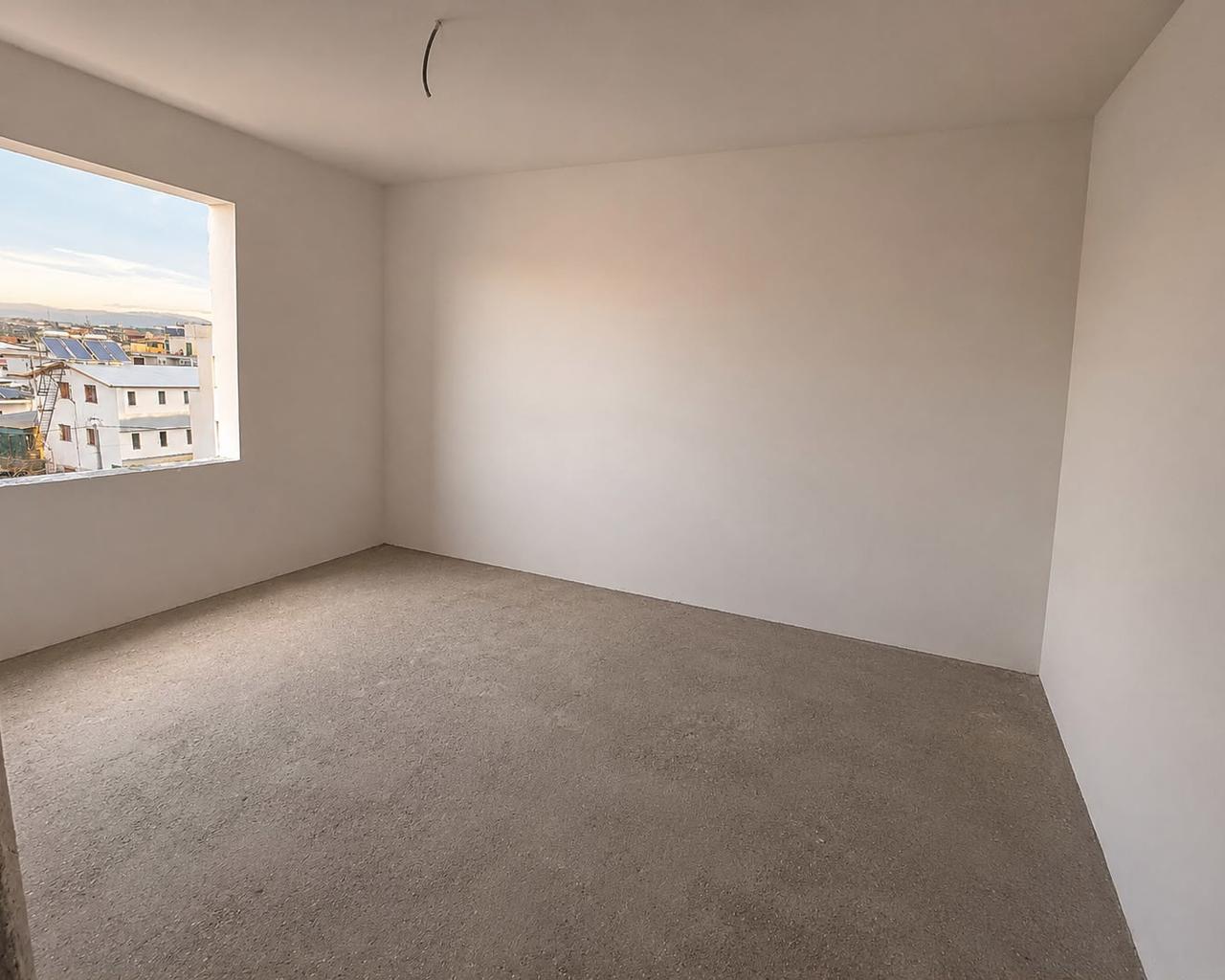 SHITET APARTAMENT 2+1 NE ZONEN E PLAZHIT, DURRES