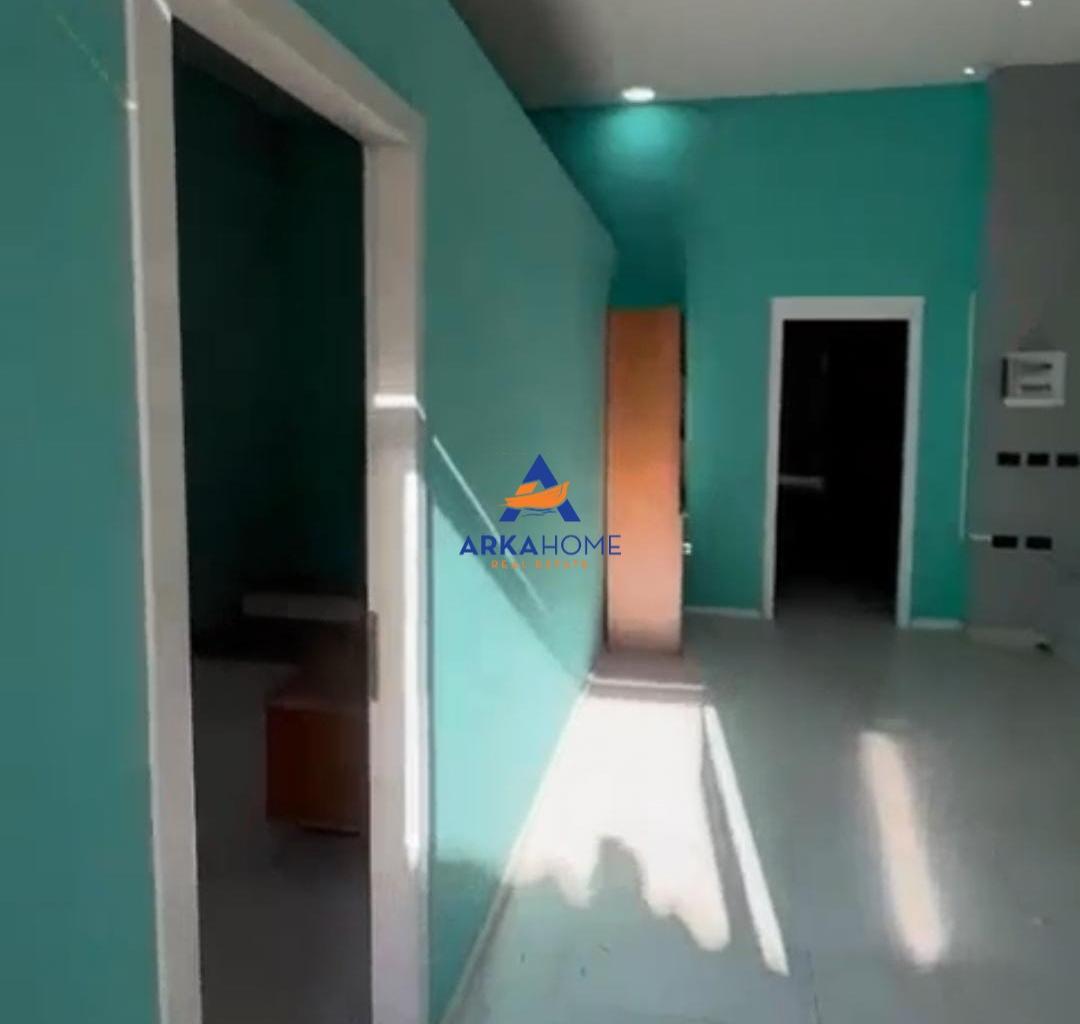 JEPET DYQAN ME QERA 120M2 "RRUGA E DIBRES" 50000 LEKE