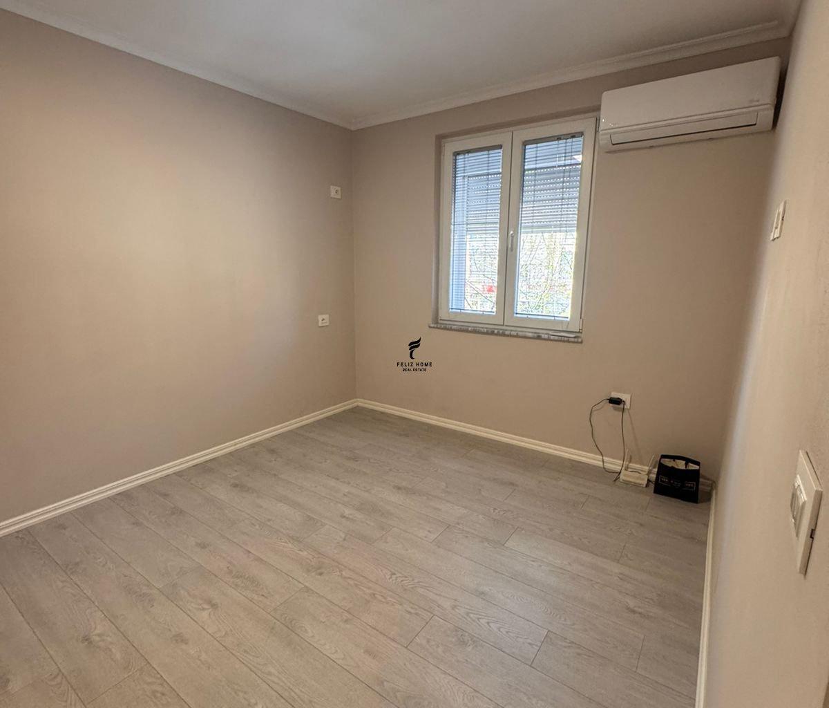 ZYRE ME QERA 70M2 21 DHJETORI 800 EURO FH-72663
