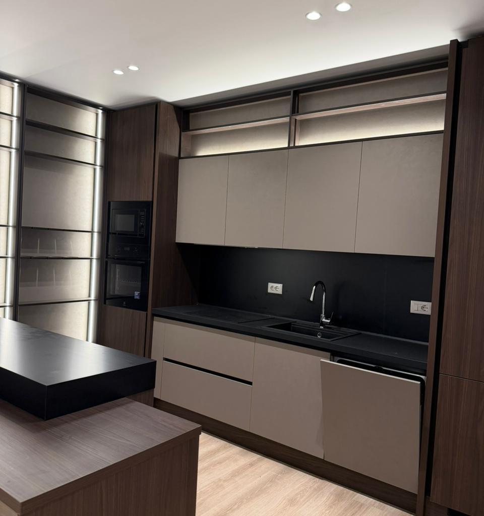 🏡 Jepet me qira Apartament 2+1 – Lion Park 1 | Rruga e Elba