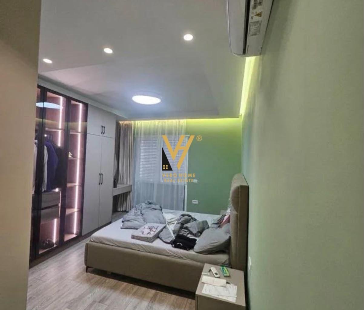 FOR RENT 2+1+2+BLOCK APARTMENT NEAR THE CUSTOMS OFFICE 70,000 LEK