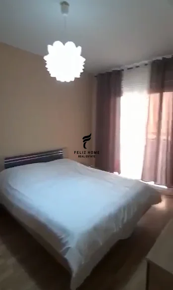 Tirana, affitto appartamento 2+1 Piano 4, 100 m² 700 € (STADIUMI DINAMO)