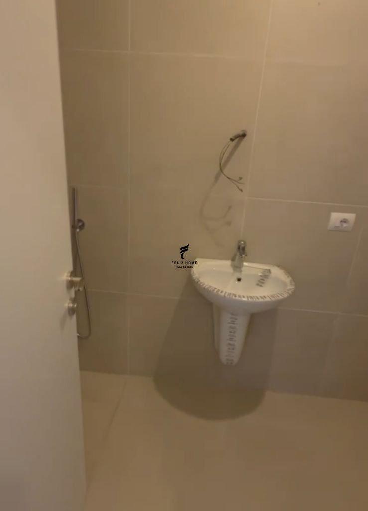 Zyra con Quota 60m2 Nuova, Prezzo 75.000 LEKE FH-71965