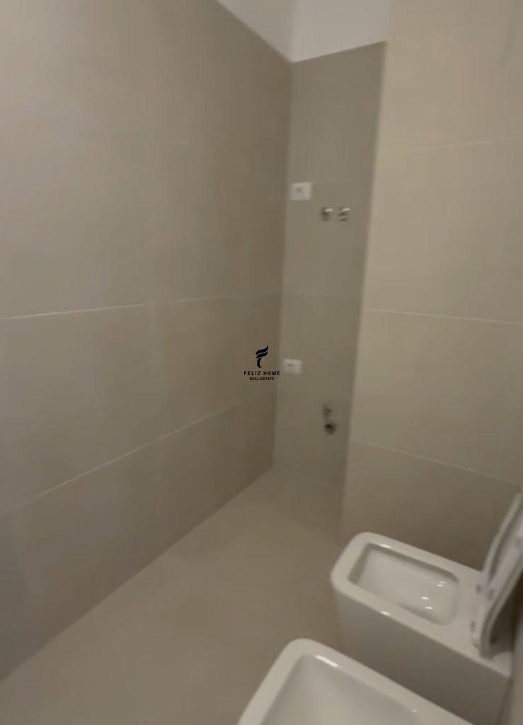 Zyra con Quota 60m2 Nuova, Prezzo 75.000 LEKE FH-71965