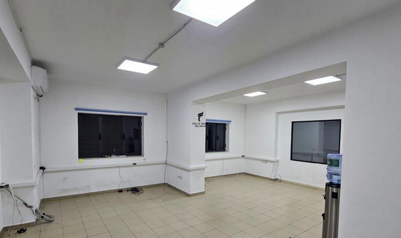 ZYRE ME QERA 140M2 PAZARI I RI 750 EURO FH-71915