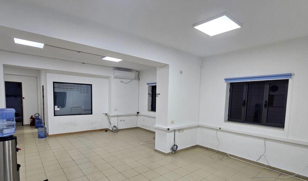 ZYRE ME QERA 140M2 PAZARI I RI 750 EURO FH-71915