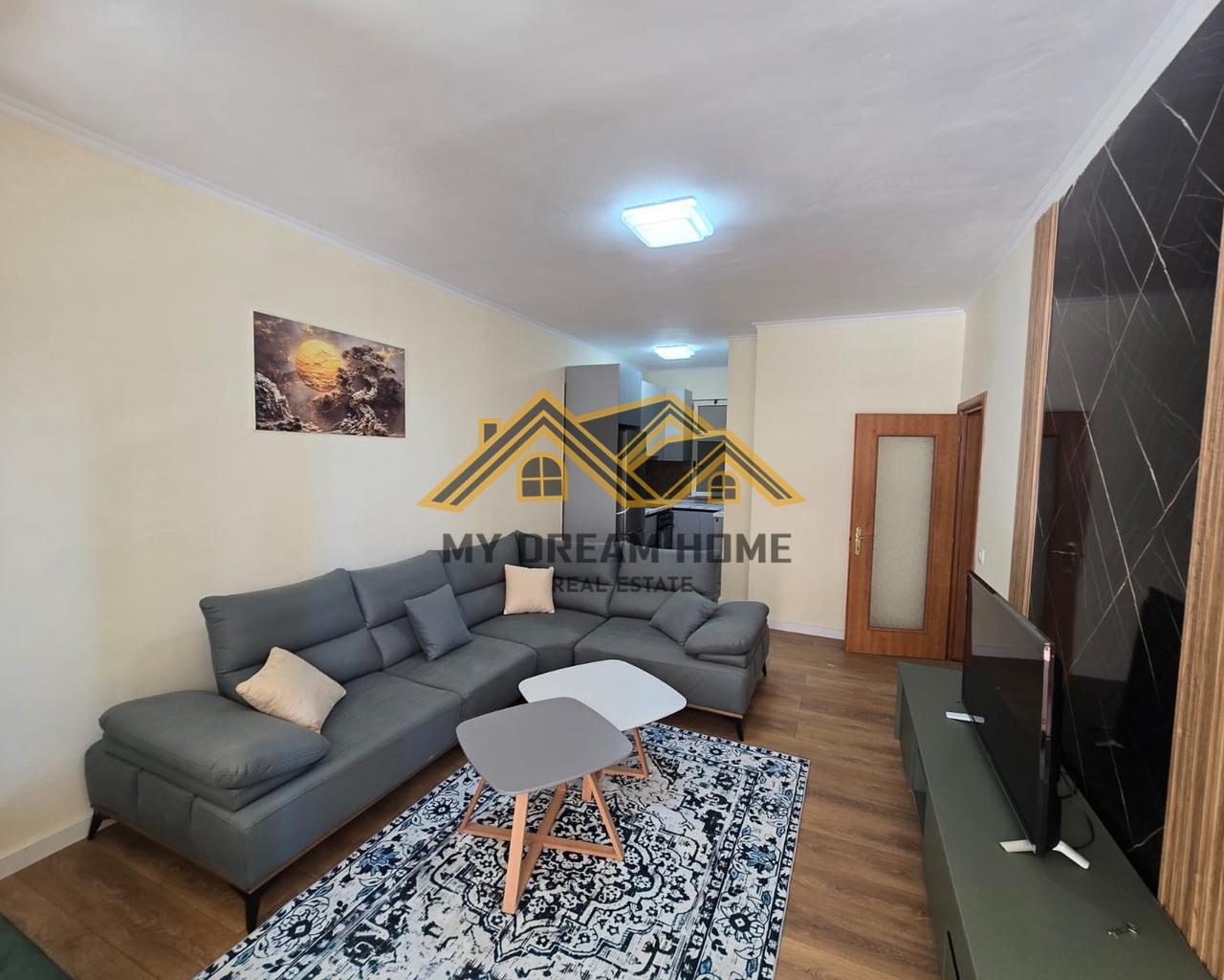 SHITET APARTAMENT 2+1 PLAZH ILIRIA DURRES