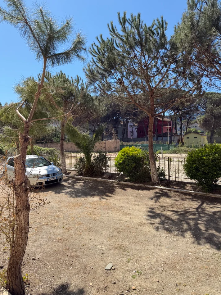 Durres, shitet apartament 1+1 Kati 0, 52 m² 68.000 €