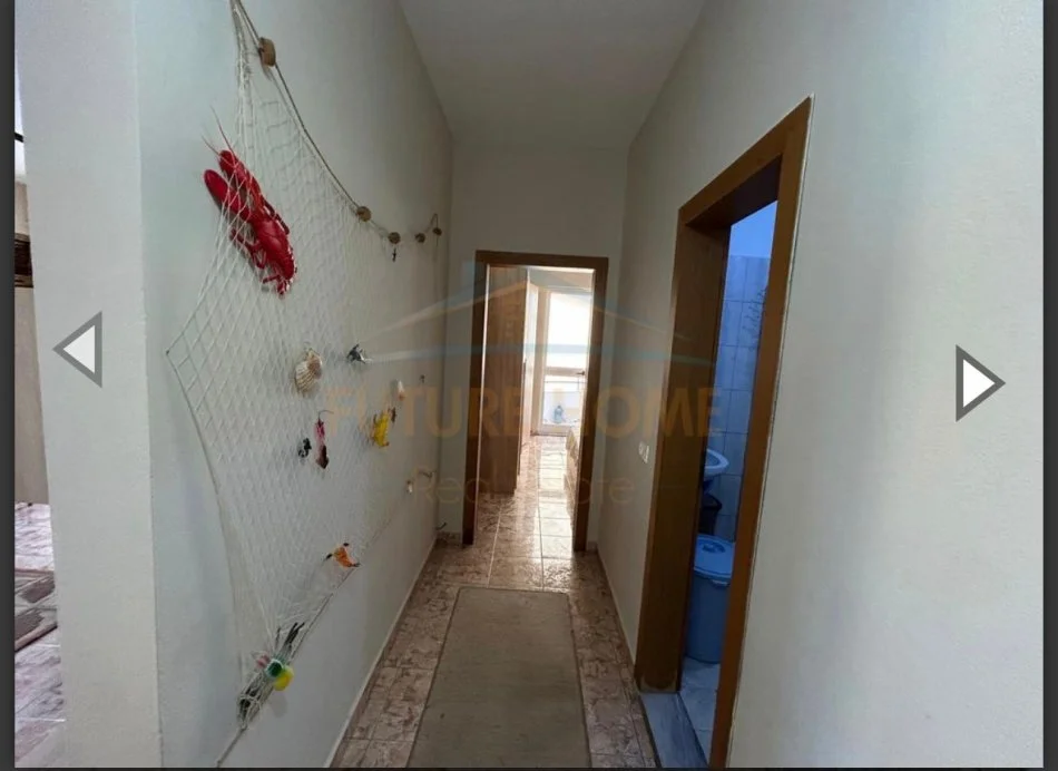 Durres, vendesi appartamento 1+1 con balcone al quinto piano, 67 m², 85.000 €