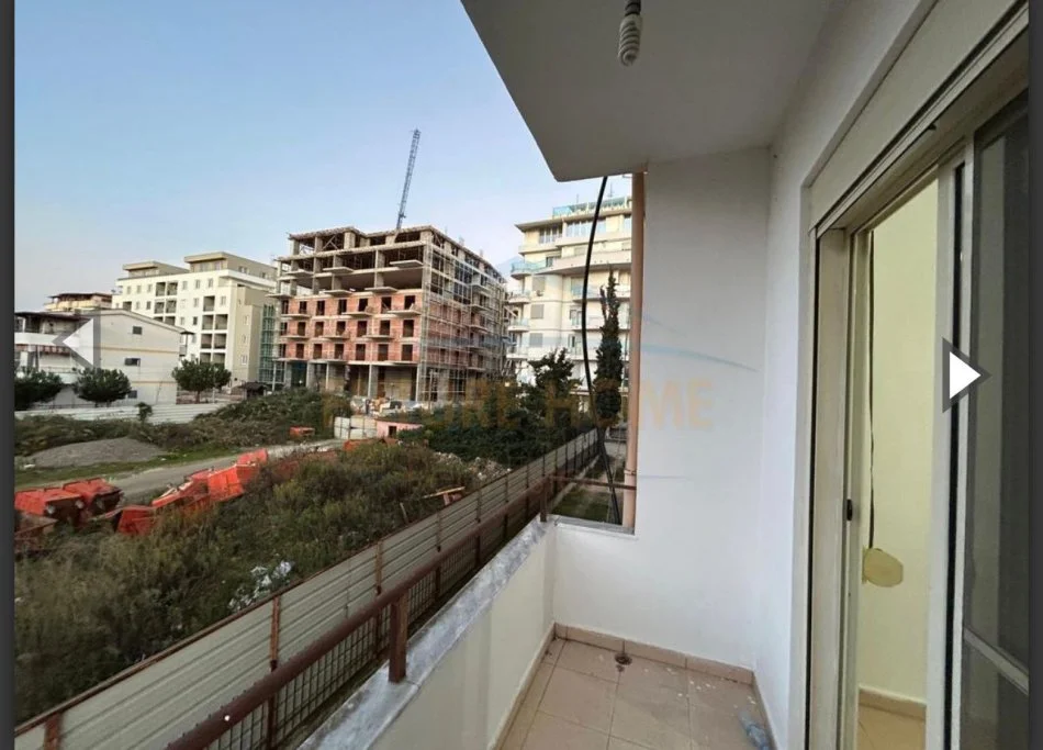 Durres, vendesi appartamento 1+1 Piano 2, 63 m² 72.000 €