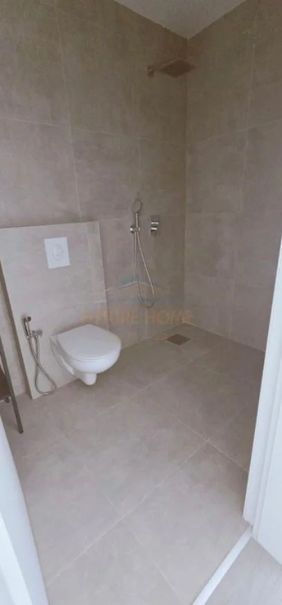 Durres, vendita monolocale al 9° piano, 48 m², 75.000 €