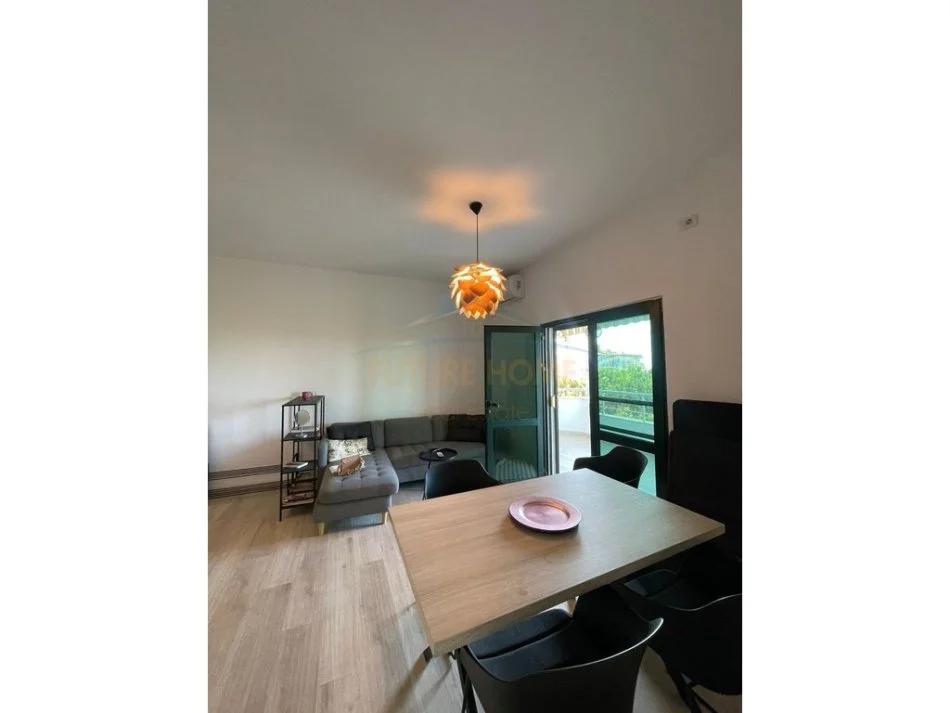 Durres, shitet apartament 2+1+Ballkon Kati 4, 75 m² 150.000 €