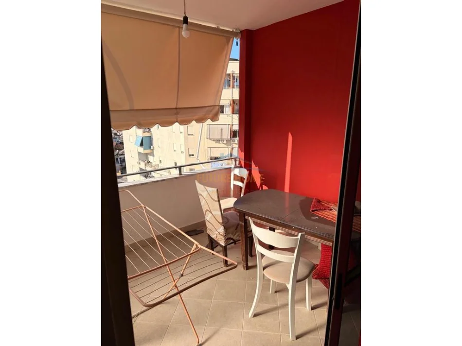 Tirane, vendesi appartamento 2+1 Piano 7, 97 m² 158.000 € (MISTO MAME)