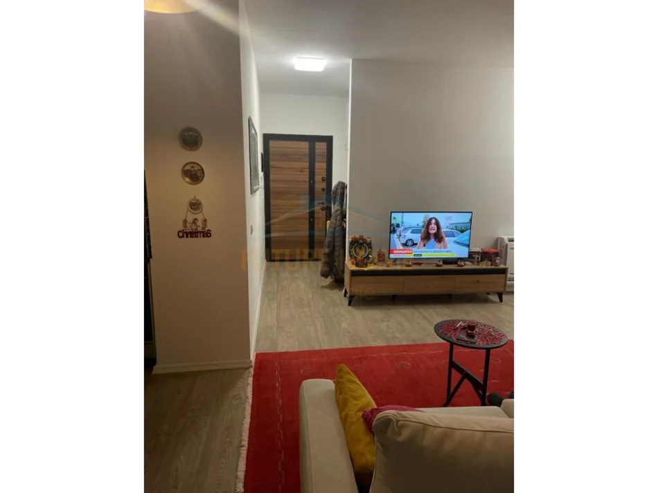 Tirane, vendesi appartamento 2+1 Piano 7, 87 m² 138.000 € (QTU)