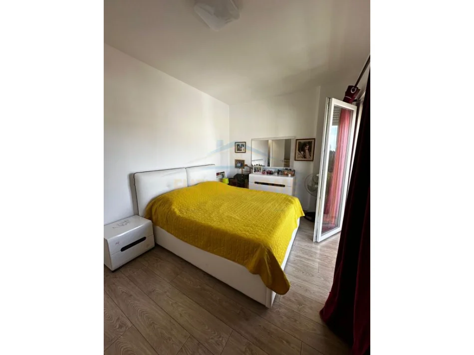 Tirane, vendesi appartamento 2+1 Piano 7, 87 m² 138.000 € (QTU)