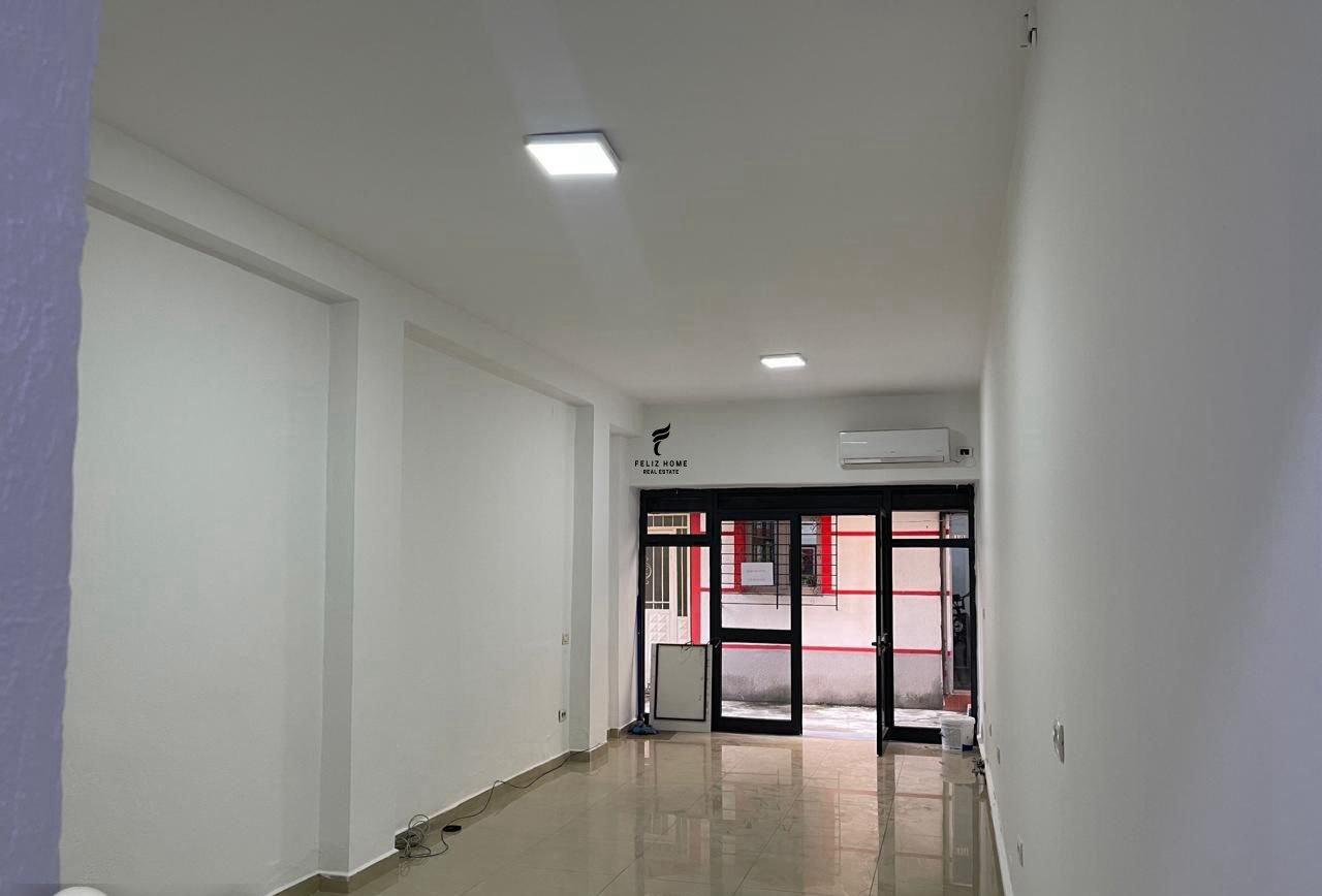 DYQAN ME QERA 50 M2 ISH EKSPOZITA SOT 500 EURO FH-71162
