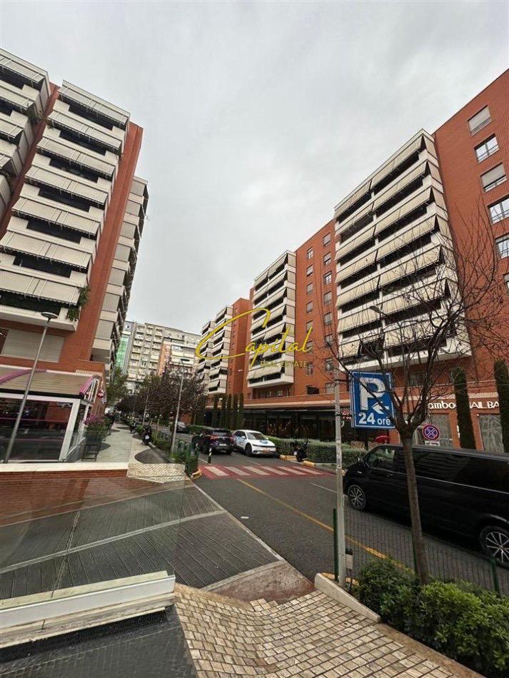 OFFICE FOR RENT 250 m2 DELIJORGJI COMPLEX 2,500 EURO