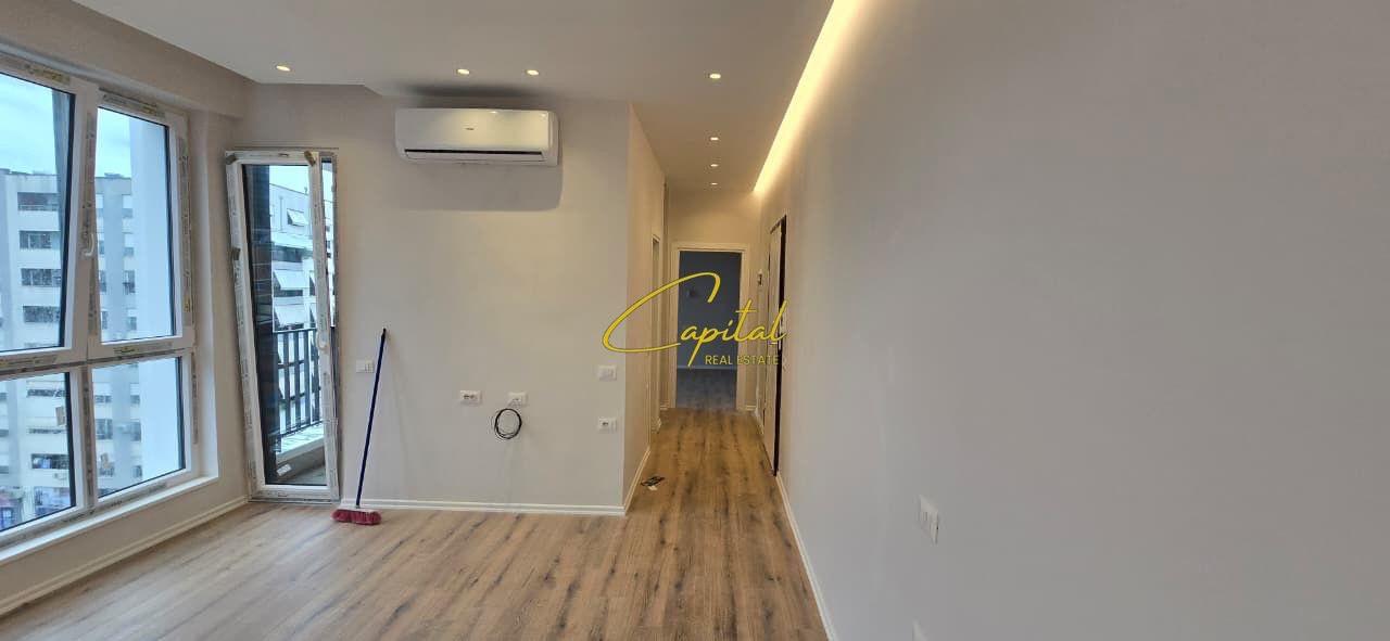 OFFICE FOR RENT 60 M2 PARISIT MUNICIPALITY 700 EURO