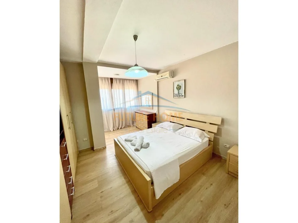 Tirane, affitto appartamento 1+1 Piano 8, 81 m² 850 € (MYSLYM SHYRI)