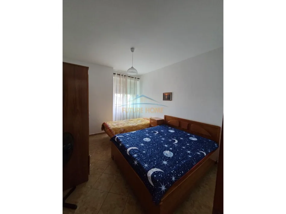 Tirana, affitto appartamento 1+1 Piano 3, 77 m² 500 € (RIZA CEROVA)