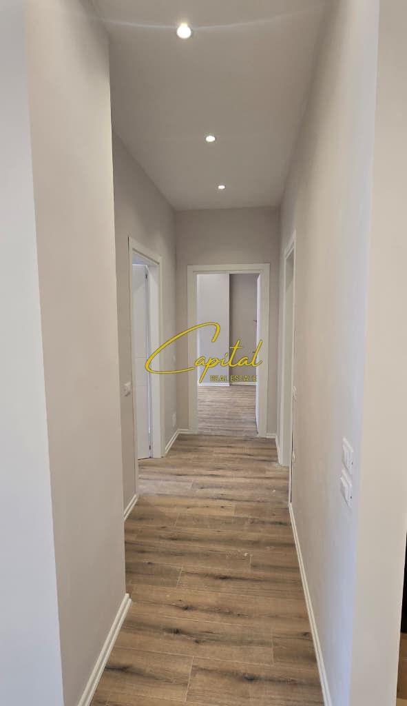 ZYRE ME QIRA 100 M2 KOMUNA E PARISIT 900 EURO