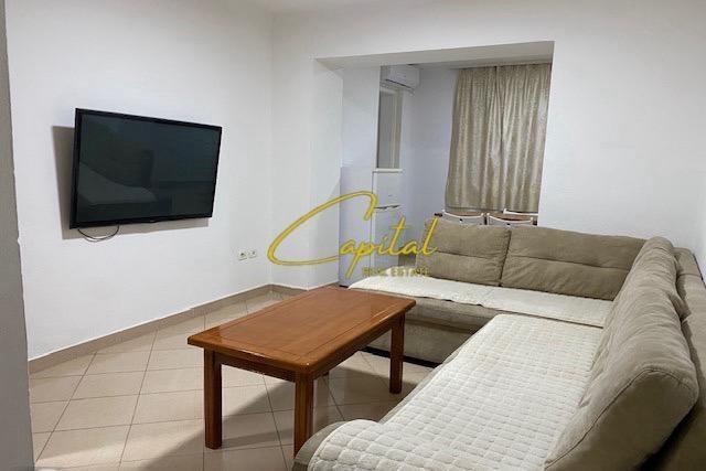 APARTAMENT ME QERA 2+1 XHAMLLIKU 430 EURO