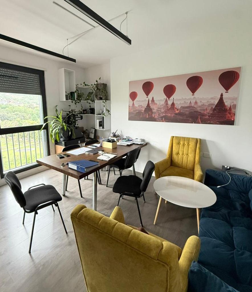 Office for Rent with 4 Rooms near Olimpik Park