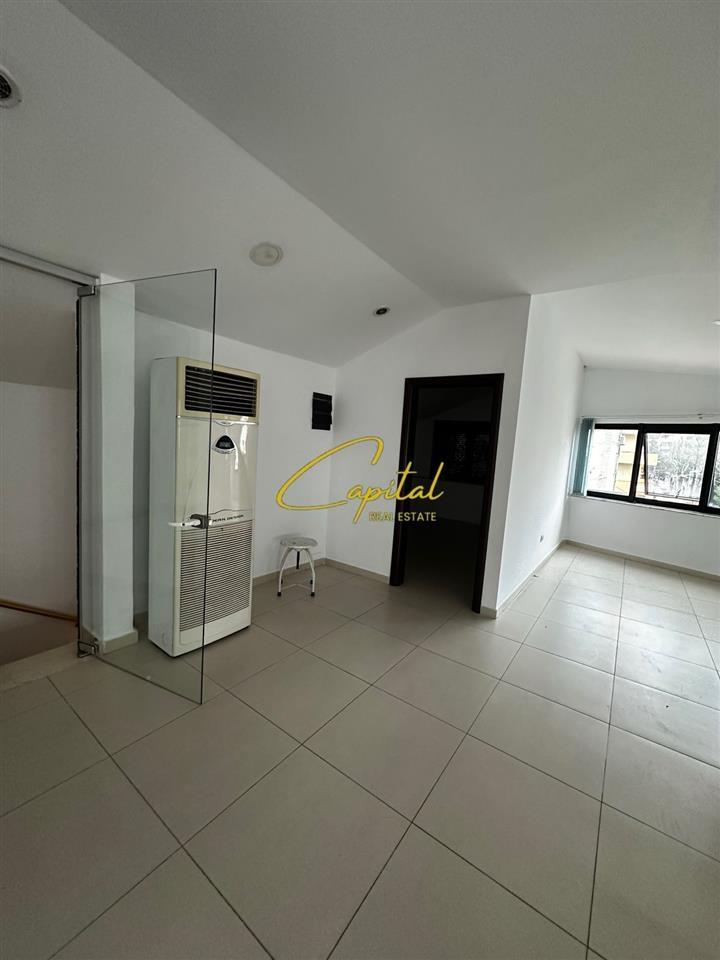 ZYRE ME QERA 230 M2 BRRYLI 1.500 EURO