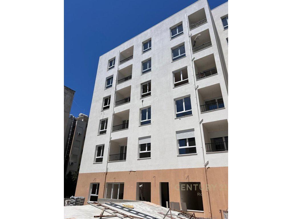 0683005058 Apartament 1+1 Për Shitje në Golem, Durrës