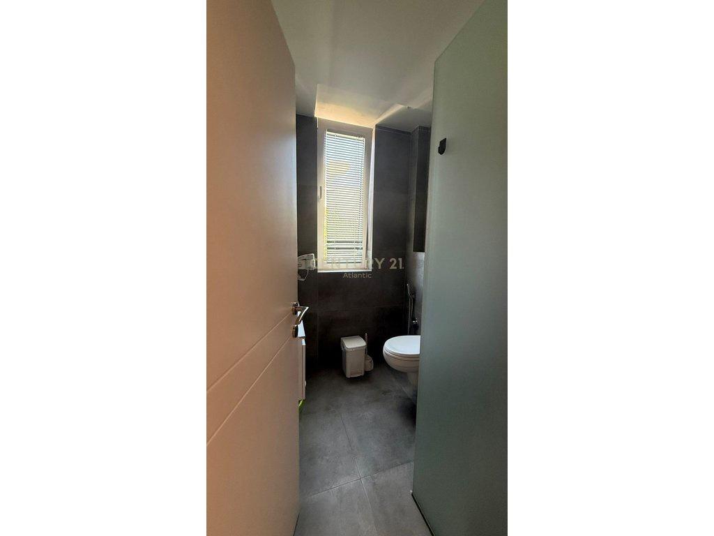 0683005058 Apartament 1+1 në shitje në Plazh, 20m nga deti