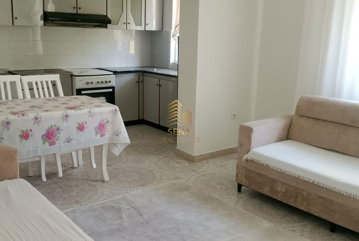 Qira, Hyrje Private 2+1, Ali Demi, 45.000 Leke/Muaj I Diskut