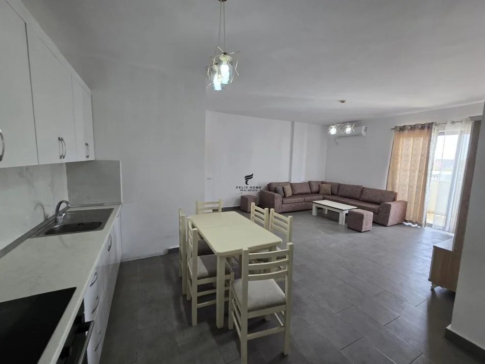 Tirane, vendesi appartamento 2+1 Piano 5, 111 m² 115.000 € (KAMEZ)