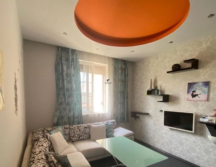 Tirane, vendesi appartamento 2+1 Piano 4, 82 m² 168.000 € (VIA DI DURRESIT)