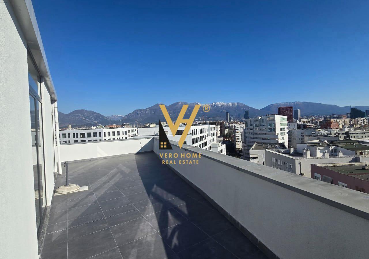 Ufficio di 150 m² in affitto in zona Magnet a Tirana