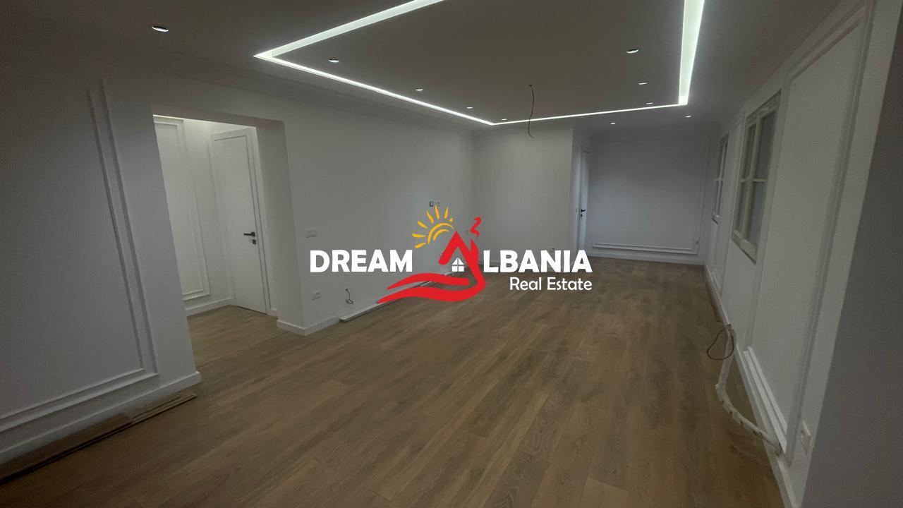 Ambient biznesi me qera, tek Shkolla e Baletit (ID 42611215)