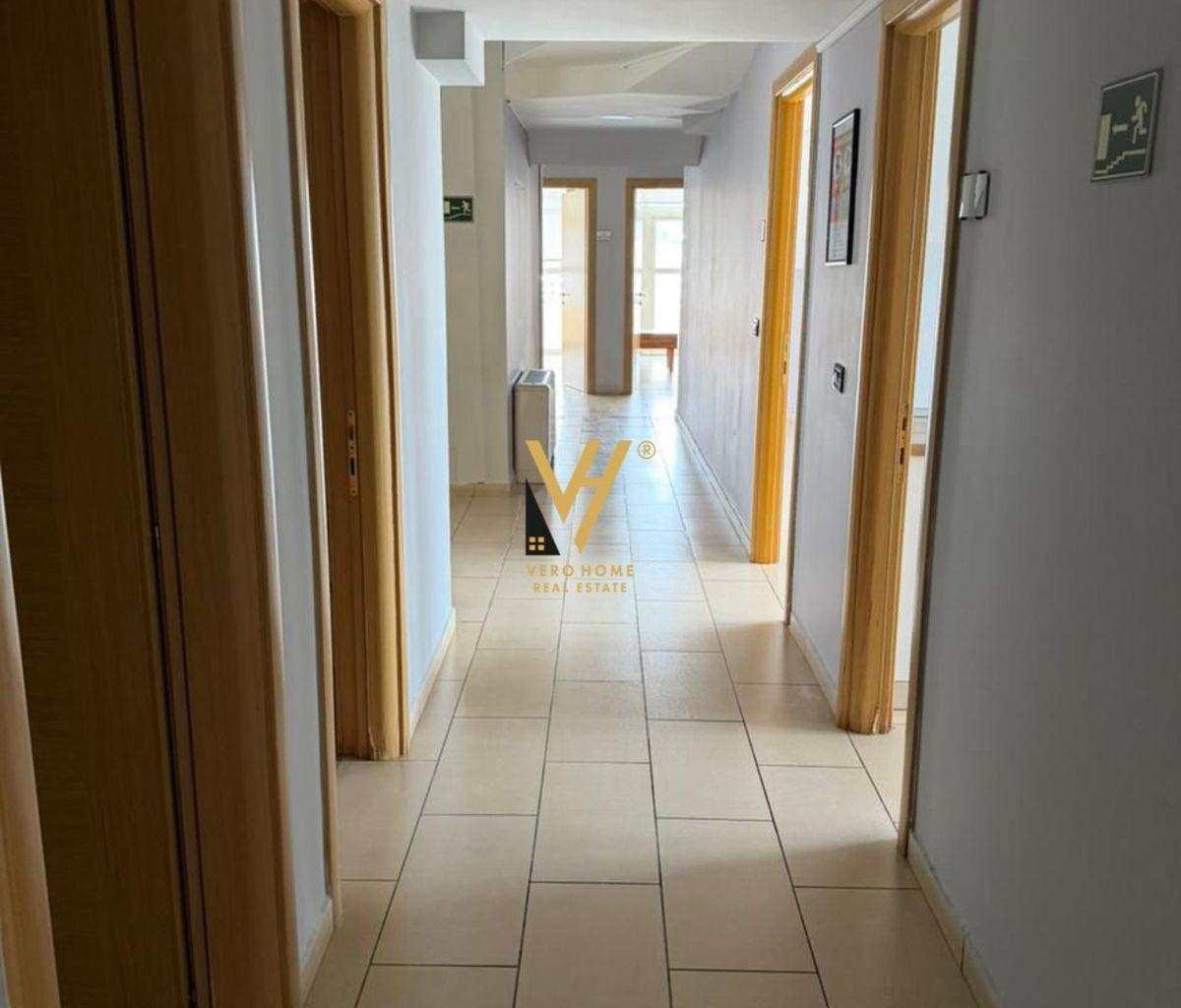 OFFICE SPACE 450 m2 ON KAVAJË STREET FOR RENT 6,000 EURO