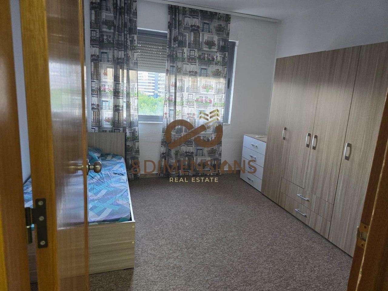 Apartament 2+1 +Ballkon me qera tek 9 Kateshet, Ne Qender